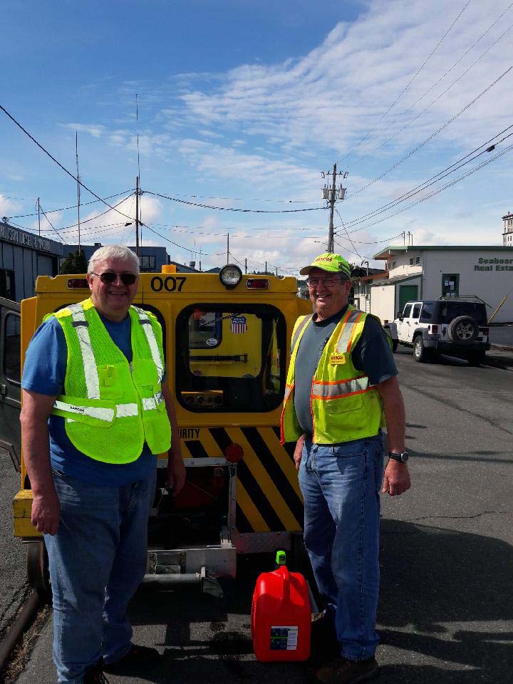 Dan and Bob Hastings at Coos Bay